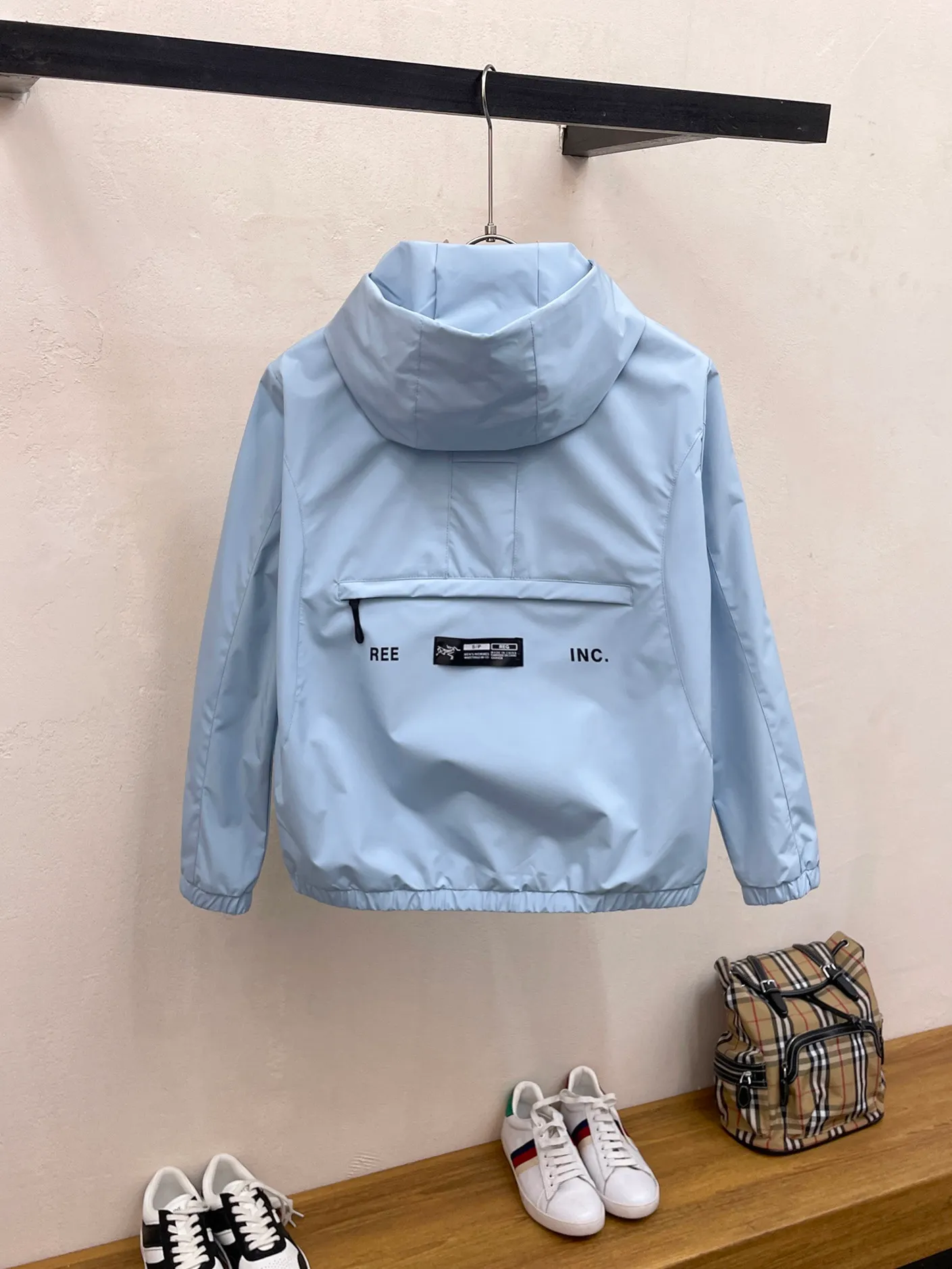 Same Style， ， 2026 New Arrival ， Original Premium Breathable ， ， ， Quality。 ， Sizes：M～3XL，